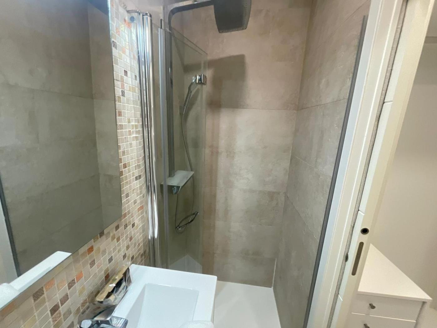 Nuevo! Piso En Pleno Centro Apartment Santander Cameră foto