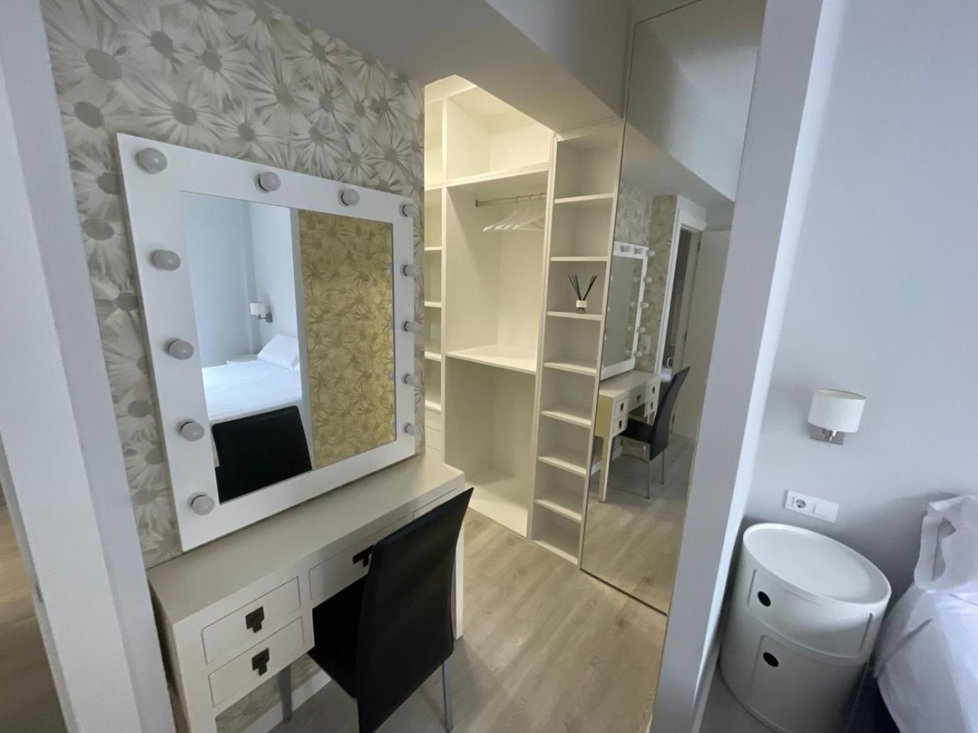 Nuevo! Piso En Pleno Centro Apartment Santander Cameră foto